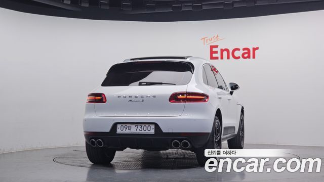 Porsche Macan из Кореи Encar
