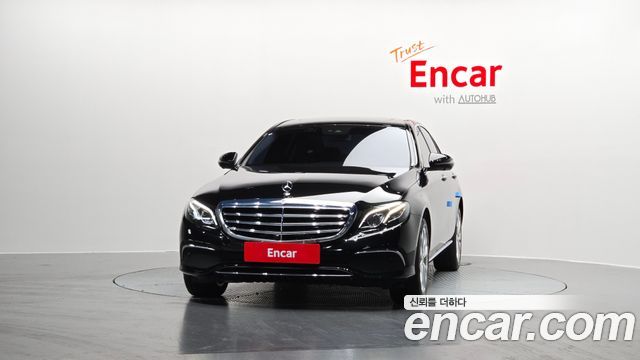 Mercedes-Benz E-Class E300 4MATIC Exclusive Standard — пробег 55 057 км — фото 3 из 5