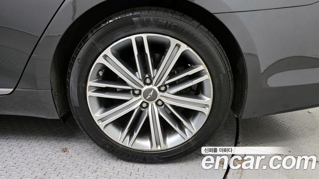 Genesis G80 из Кореи Encar