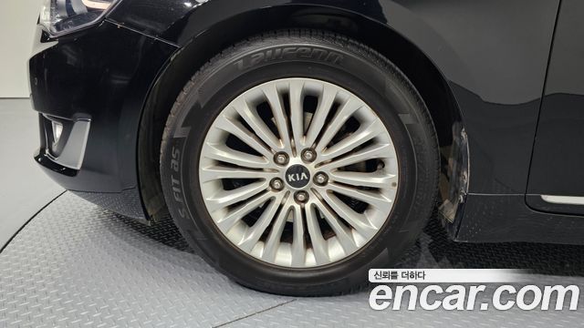 Kia K7 из Кореи Encar
