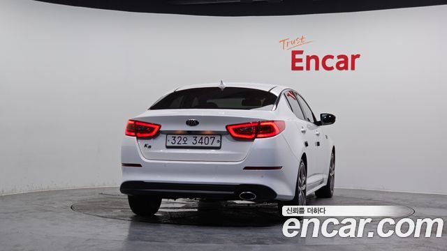 Kia K5 из Кореи Encar