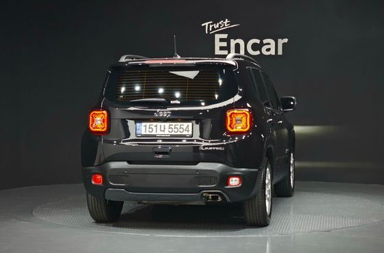 Jeep Renegade 2.4 Limited — пробег 37 113 км — фото 4 из 5