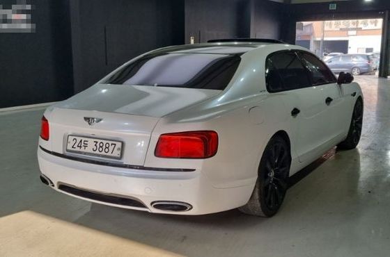Bentley Flying Spur 6.0 — пробег 184 919 км — фото 2 из 5