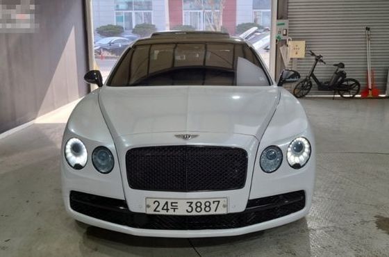 Bentley Flying Spur 6.0 — пробег 184 919 км — фото 3 из 5