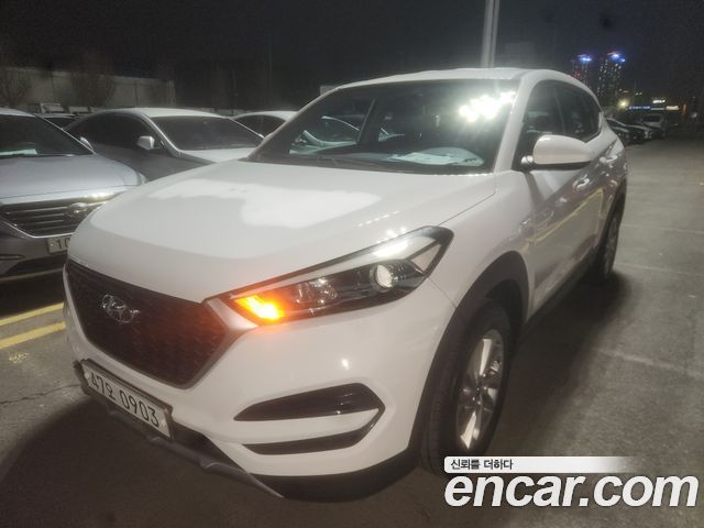 Hyundai Tucson Diesel 1.7 2WD Style — пробег 119 263 км — фото 2 из 5