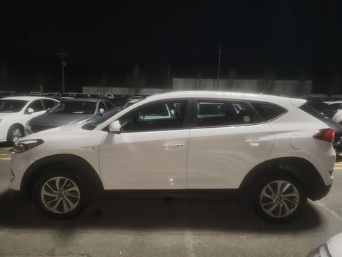 Hyundai Tucson Diesel 1.7 2WD Style — пробег 119 263 км — фото 5 из 5