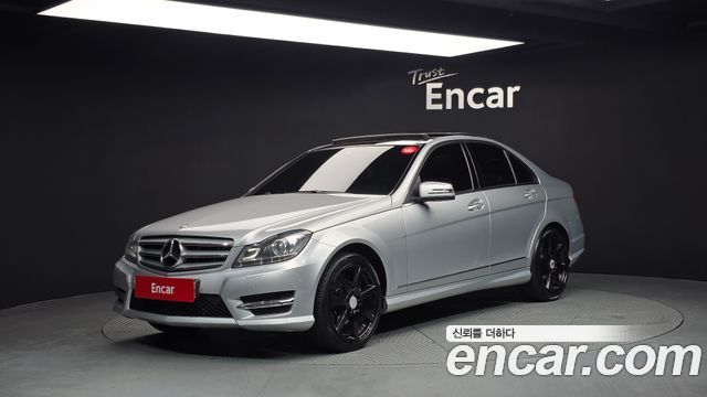 Mercedes-Benz C-Class C200 CGI Avantgarde Style Package — пробег 144 900 км — фото 1 из 5