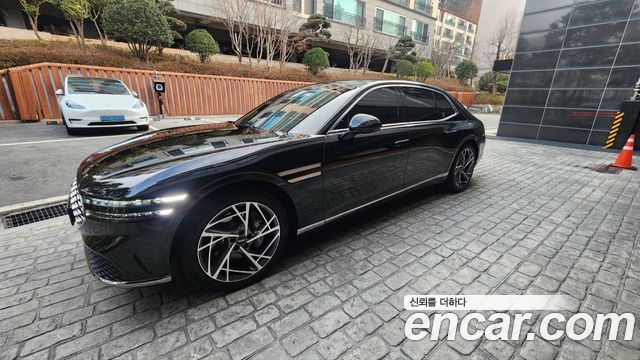 Genesis G90 Gasoline 3.5 Turbo AWD — пробег 83 000 км — фото 1 из 5