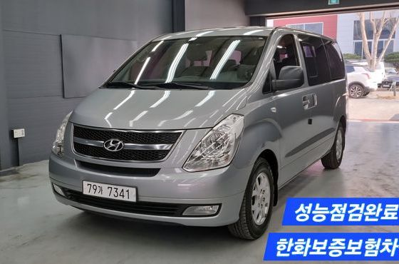 Hyundai Starex 12-Seater Wagon CVX Premium — пробег 85 834 км — фото 1 из 5