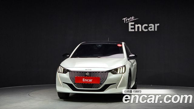 Peugeot 208 из Кореи Encar