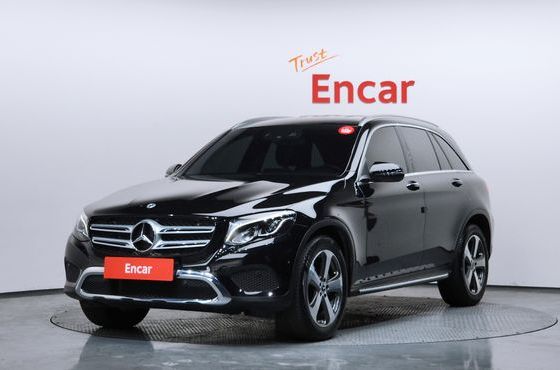 Mercedes-Benz GLC-Class GLC300 4MATIC — пробег 41 348 км — фото 1 из 5