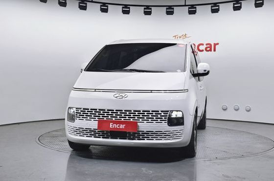 Hyundai Staria 4WD Tourer 9-Seater Modern — пробег 44 137 км — фото 3 из 5