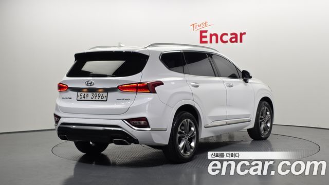 Hyundai Santafe Diesel 2,0 4WD Inspiration — пробег 56 693 км — фото 2 из 5