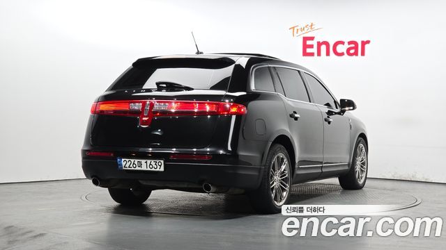 Lincoln MKT 3.5 — пробег 73 546 км — фото 2 из 5