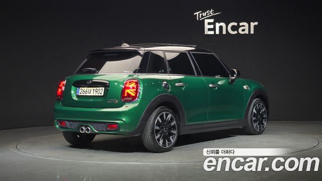 Mini Cooper из Кореи Encar