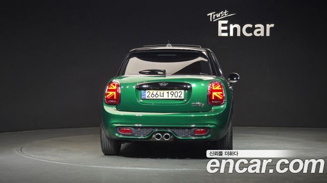Mini Cooper из Кореи Encar