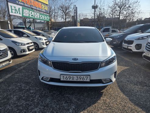 Kia K3 Trendy — пробег 144 125 км — фото 1 из 5