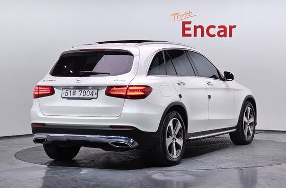 Mercedes-Benz GLC-Class GLC220 d 4MATIC Premium — пробег 86 769 км — фото 2 из 5