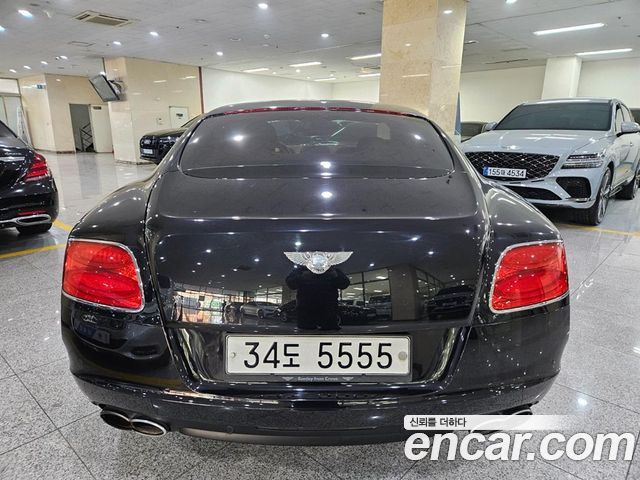 Bentley Continental 4.0 GT — пробег 128 260 км — фото 4 из 5