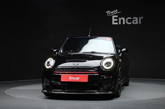 Mini Cooper Convertible JCW 3rd — пробег 43 589 км — фото 3 из 5