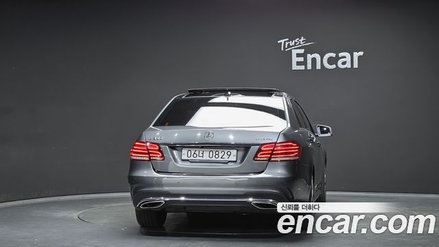 Mercedes-Benz E-Class из Кореи Encar