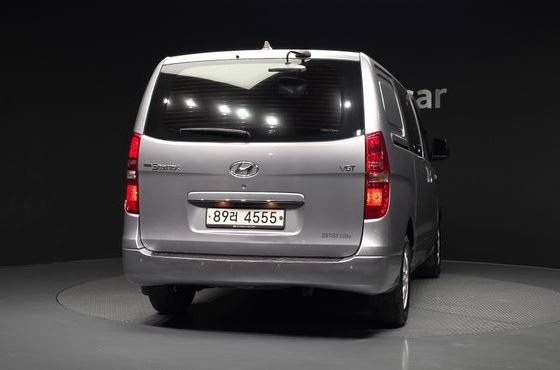Hyundai Starex Van 5-Seater Smart — пробег 85 327 км — фото 4 из 5
