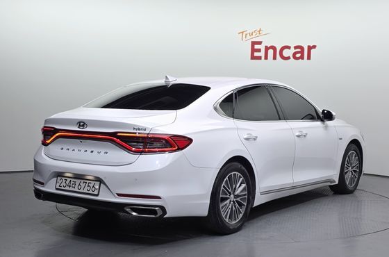 Hyundai Grandeur Exclusive Special — пробег 96 470 км — фото 2 из 5