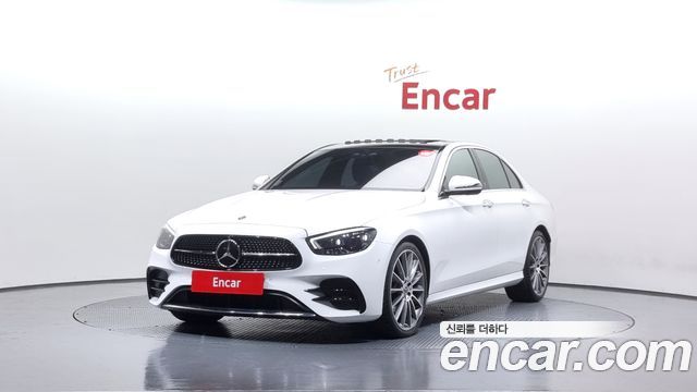 Mercedes-Benz E-Class E220d 4MATIC AMG Line — пробег 57 593 км — фото 1 из 5