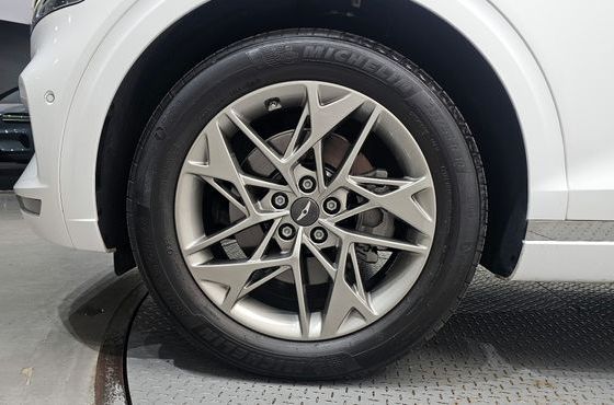 Genesis GV70 2.5T Gasoline AWD — пробег 34 995 км — фото 5 из 5