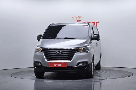 Hyundai Starex Van 3-Seater Style — пробег 80 103 км — фото 3 из 5