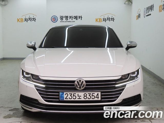 Volkswagen Arteon 2.0 TDI Premium — пробег 150 000 км — фото 1 из 5