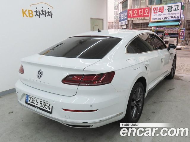 Volkswagen Arteon 2.0 TDI Premium — пробег 150 000 км — фото 3 из 5