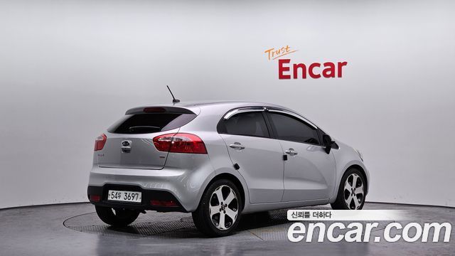 Kia pride из Кореи Encar