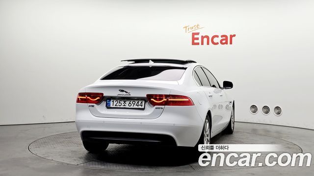 Jaguar XE из Кореи Encar