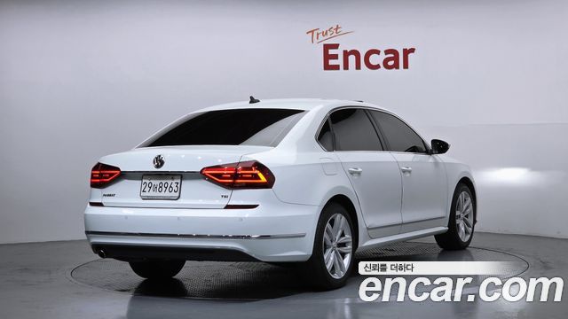 Volkswagen Passat 2.0 TSI B7 — пробег 116 516 км — фото 2 из 5