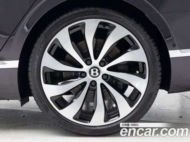 Bentley Flying Spur из Кореи Encar