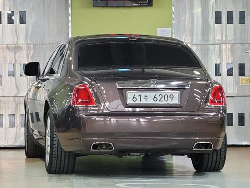 Rolls-Royce Ghost 6.6 V12 — пробег 57 900 км — фото 3 из 5