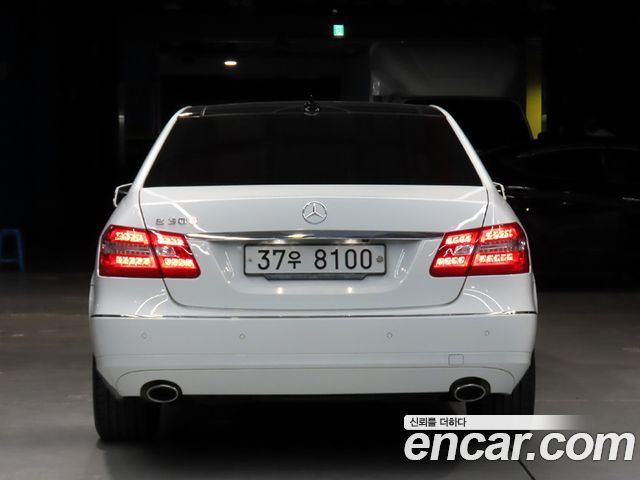 Mercedes-Benz E-Class из Кореи Encar