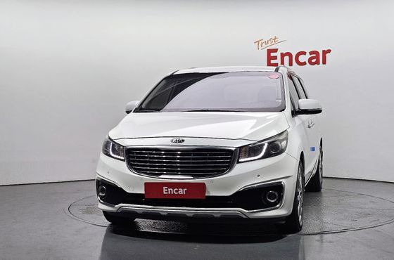 Kia Carnival 9-seater Prestige — пробег 204 834 км — фото 3 из 5