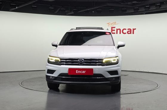 Volkswagen Tiguan 2.0 TDI 4Motion Prestige — пробег 215 166 км — фото 3 из 5
