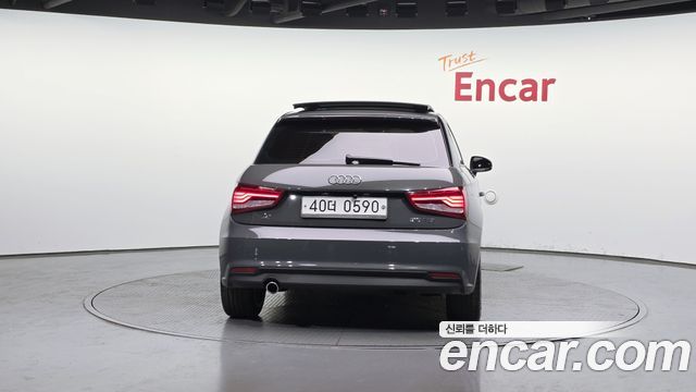 Audi A1 из Кореи Encar