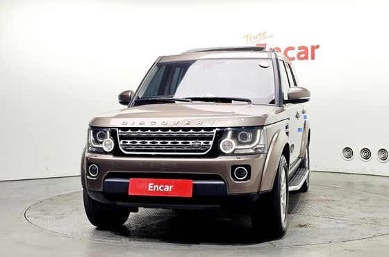 Land Rover Discovery 3.0 SDV6 SE — пробег 175 996 км — фото 3 из 5