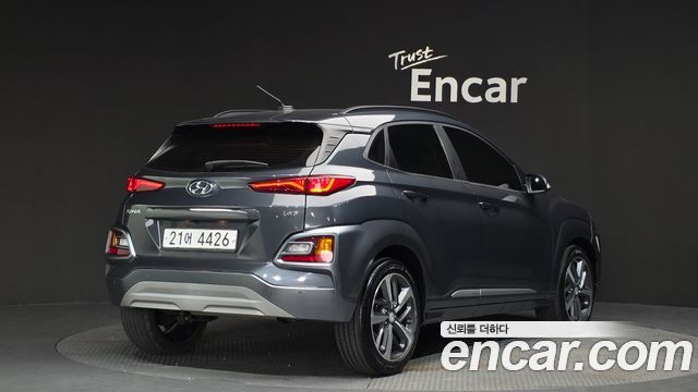 Hyundai Kona из Кореи Encar