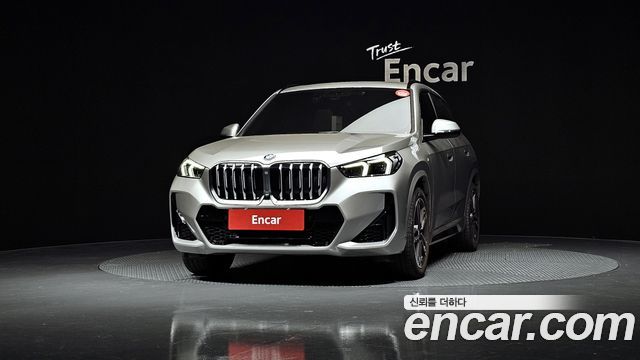 BMW X1 xDrive 20i M Sport — пробег 19 254 км — фото 3 из 5