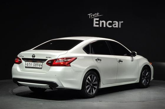 Nissan Altima 2.5 L33 — пробег 77 038 км — фото 2 из 5