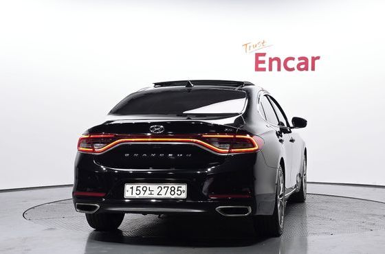 Hyundai Grandeur 3.0 Exclusive Special — пробег 94 892 км — фото 4 из 5