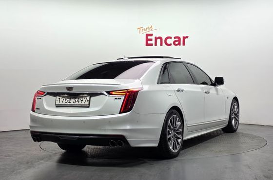 Cadillac CT6 3.6 Sport AWD — пробег 74 826 км — фото 2 из 5