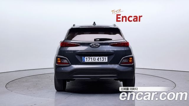 Hyundai Kona из Кореи Encar