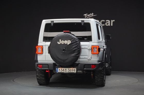 Jeep Wrangler 2.0 Rubicon Power Top 4Door — пробег 61 172 км — фото 4 из 5