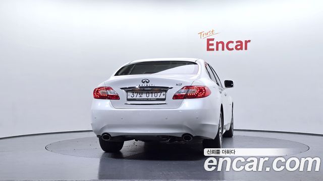 Infiniti M из Кореи Encar